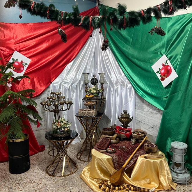 برگزاری جشن شب یلدا در هنرستان دخترانه 17 شهریور  سال تحصیلی 1403 1404